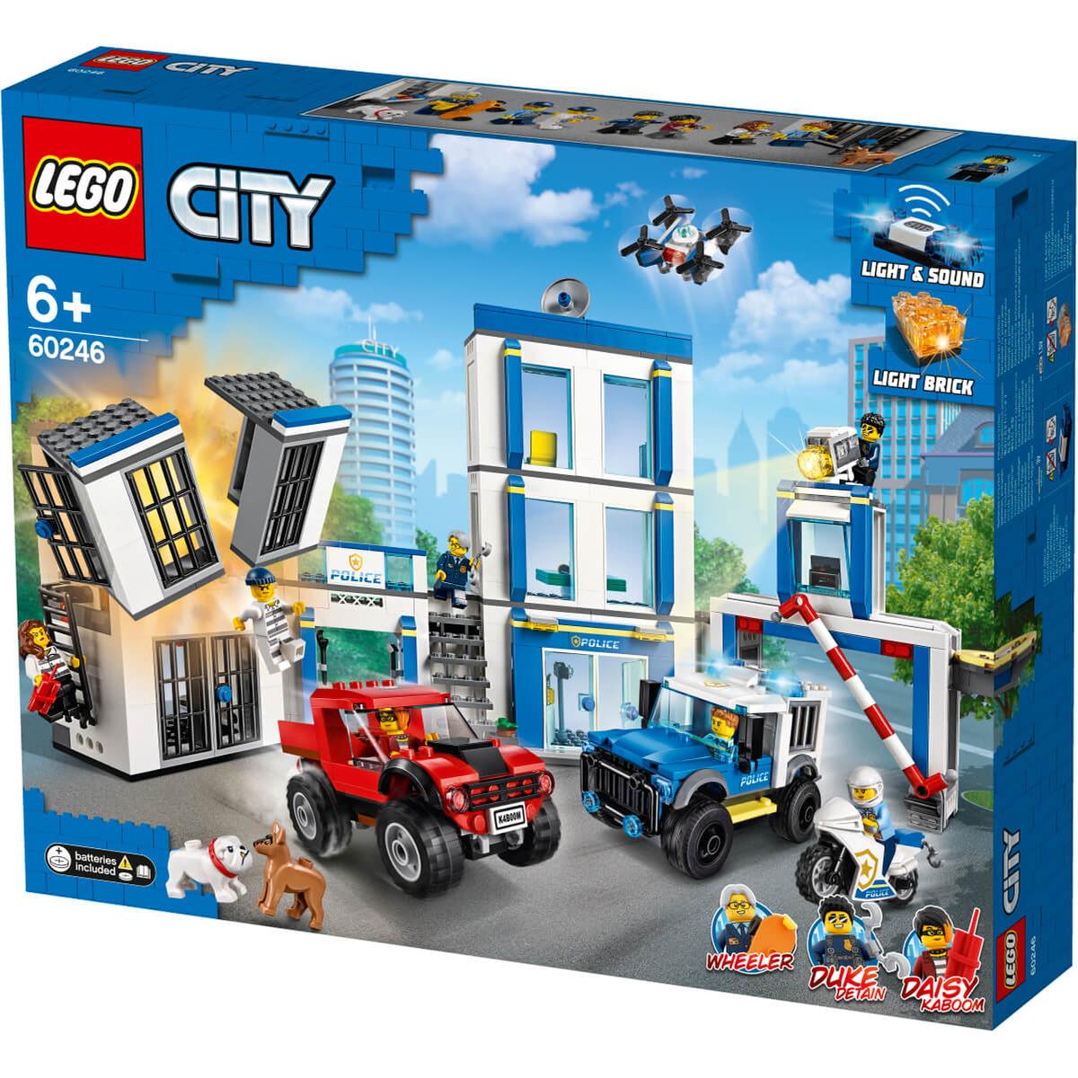 LEGO City - Esquadra da Polícia - 60246 | LEGO CITY | Loja de brinquedos e  videojogos Online Toysrus