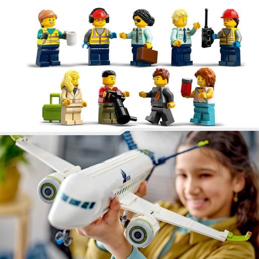 LEGO City - Avião de passageiros - 60367